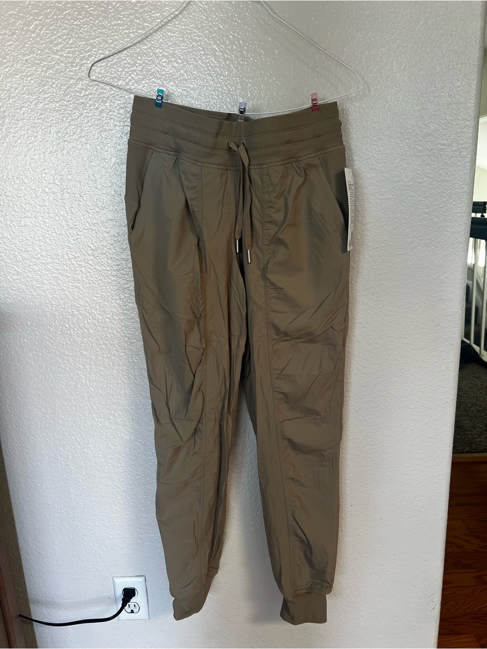 NWT Tan Dance Studio Mid-Rise Jogger Lined